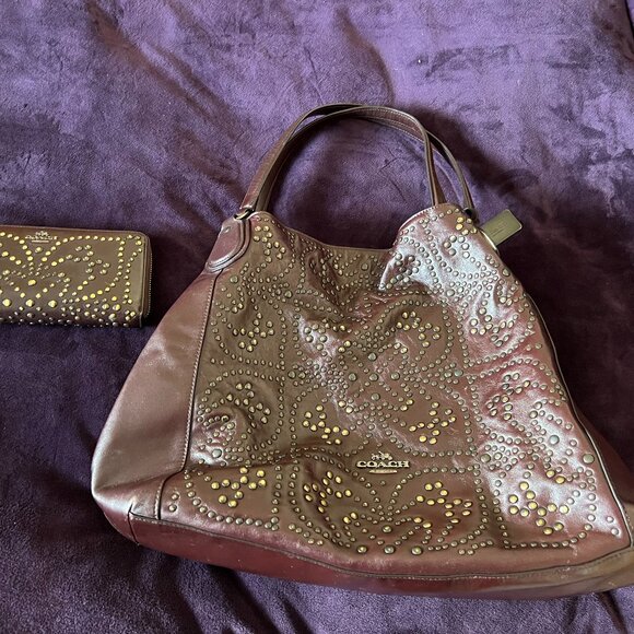 Coach New York Mini Stud Large Edie - Oxblood - 33534 and matching Wallet 52328 - Picture 1 of 12